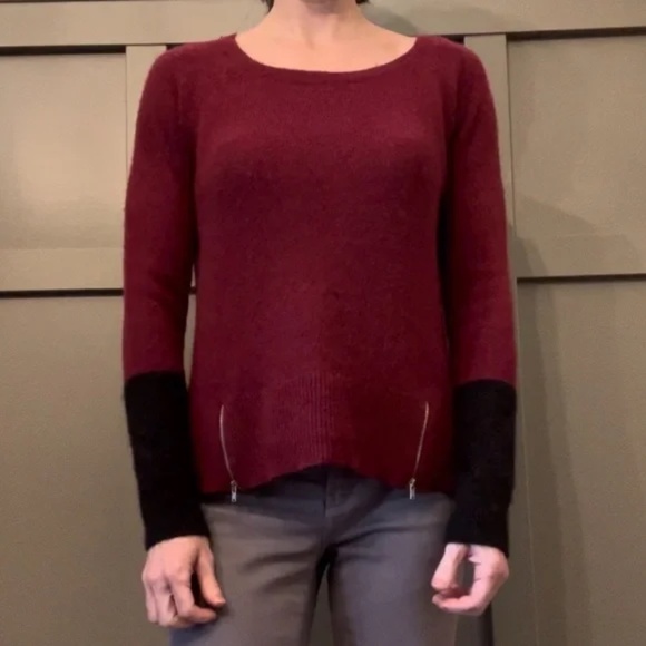 Eileen Fisher Yak Merino Wool Sweater Zipper Detail Colorblock Sleeve Size XS - Picture 2 of 10